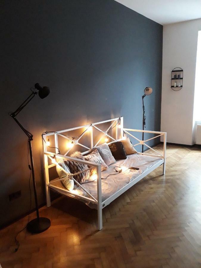 Apartmán Modestm#Ilike# Lvov Exteriér fotografie