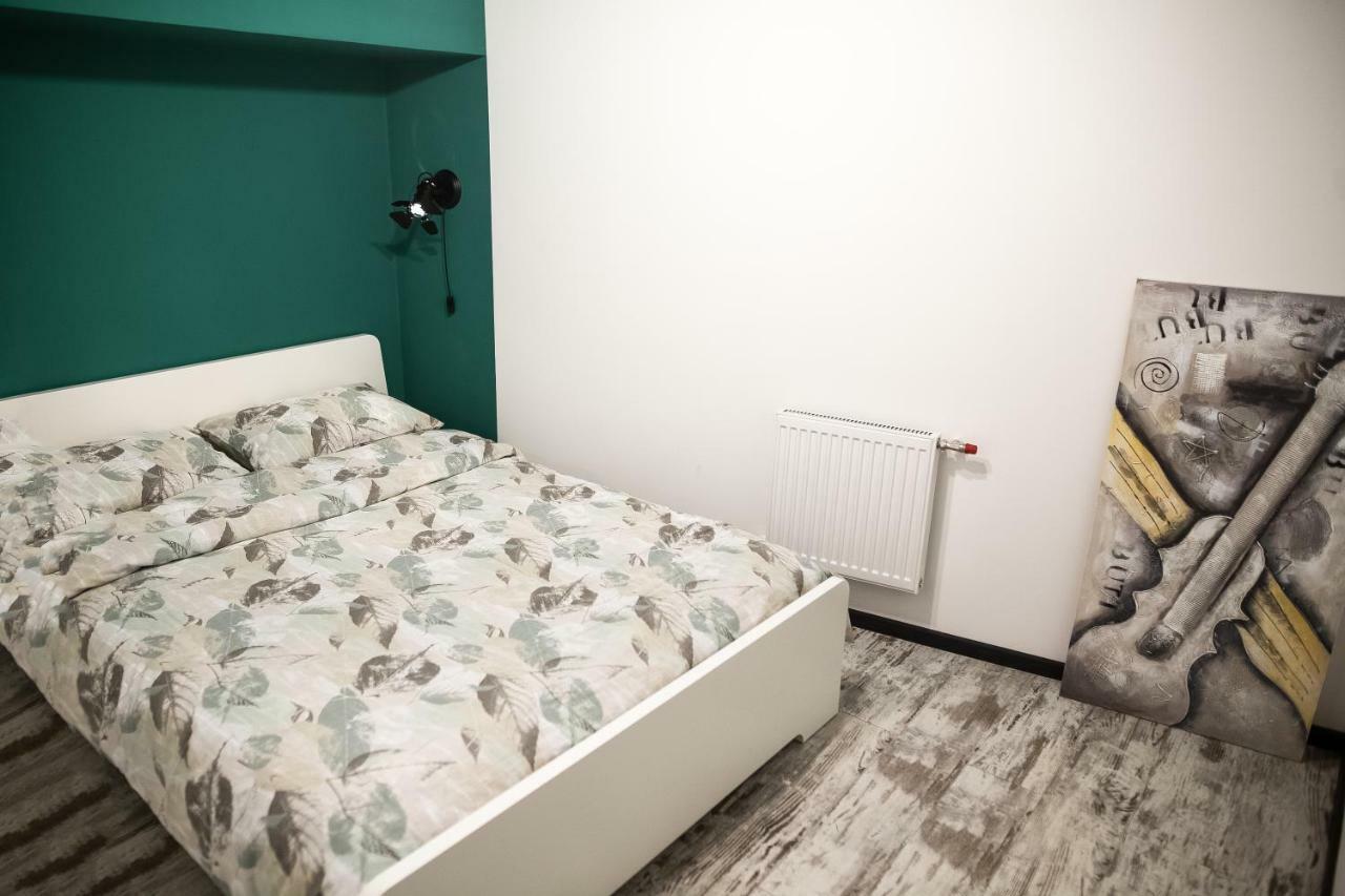 Apartmán Modestm#Ilike# Lvov Exteriér fotografie