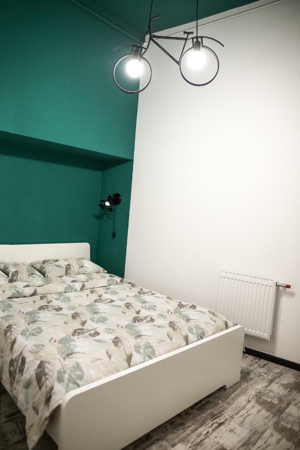 Apartmán Modestm#Ilike# Lvov Exteriér fotografie